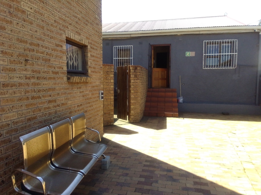 10 Bedroom Property for Sale in Belgravia Eastern Cape